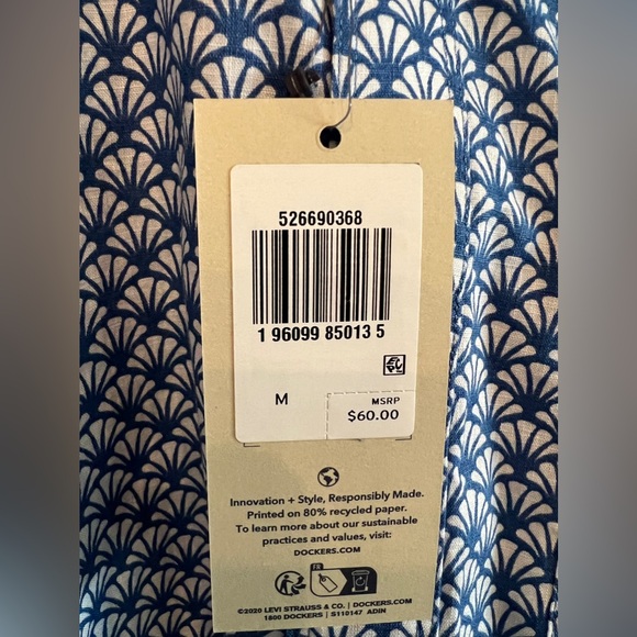 Dockers Men's Regular Fit Button Down Shirt Medium Seashell Print Blue White NWT - Picture 4 of 6